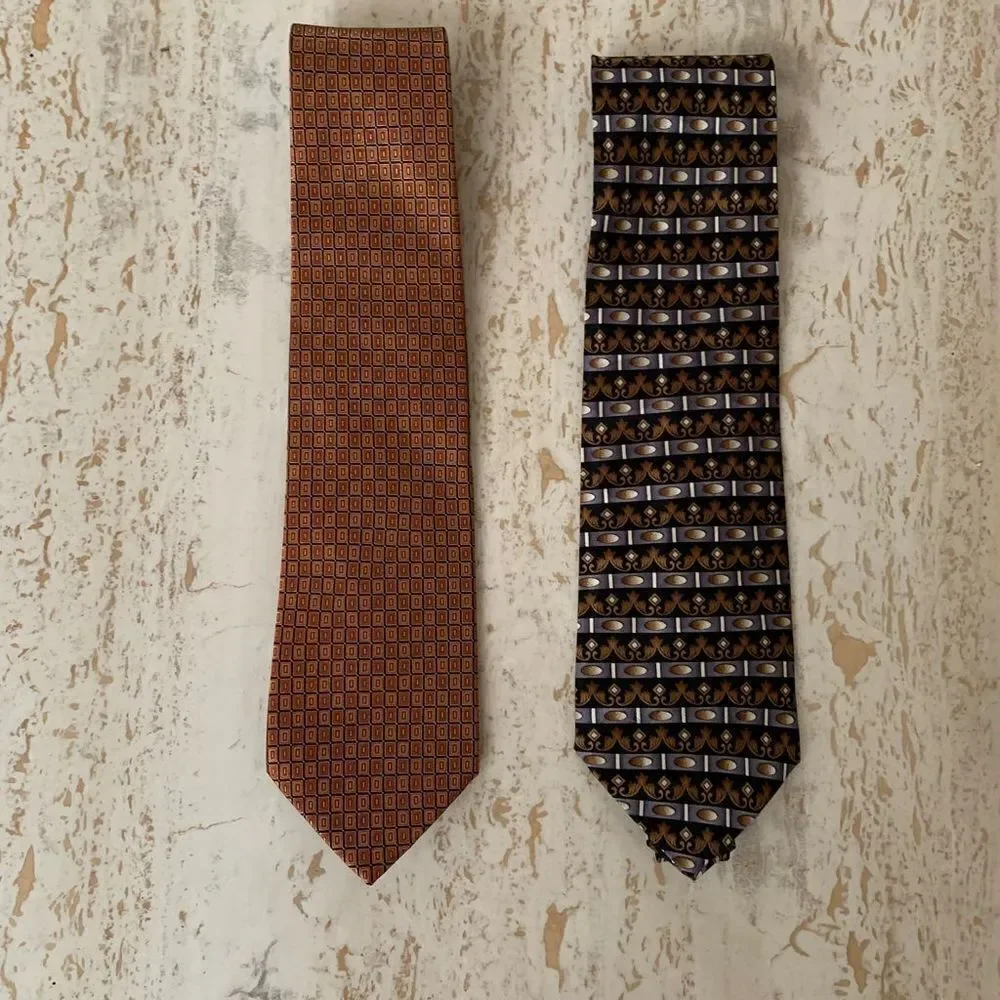 👔Set of 2 Men’s 100% silk ties👔